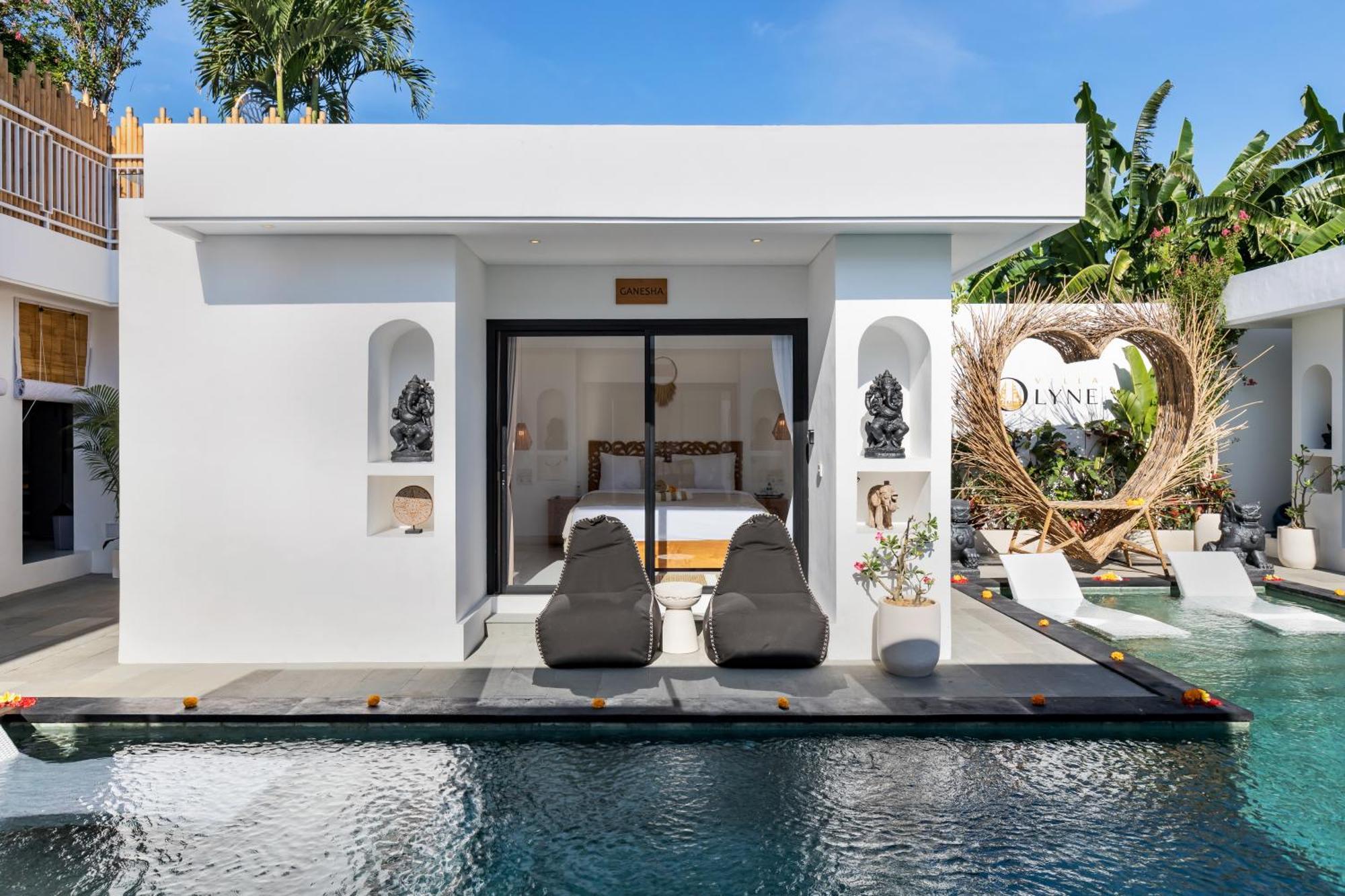 Villa Kelolyne 塞米亚克 外观 照片